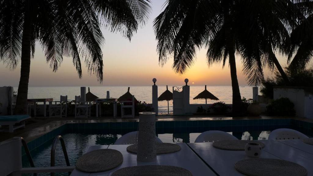 West African Beach Saly エクステリア 写真