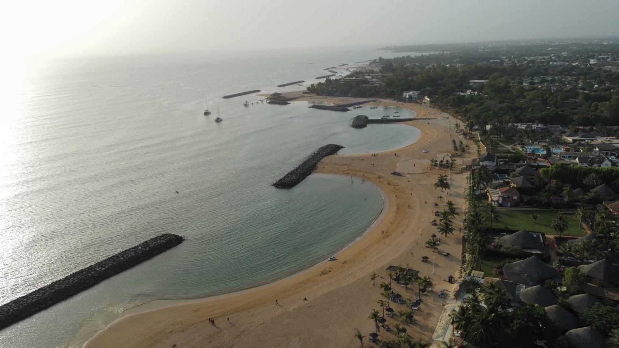 West African Beach Saly エクステリア 写真