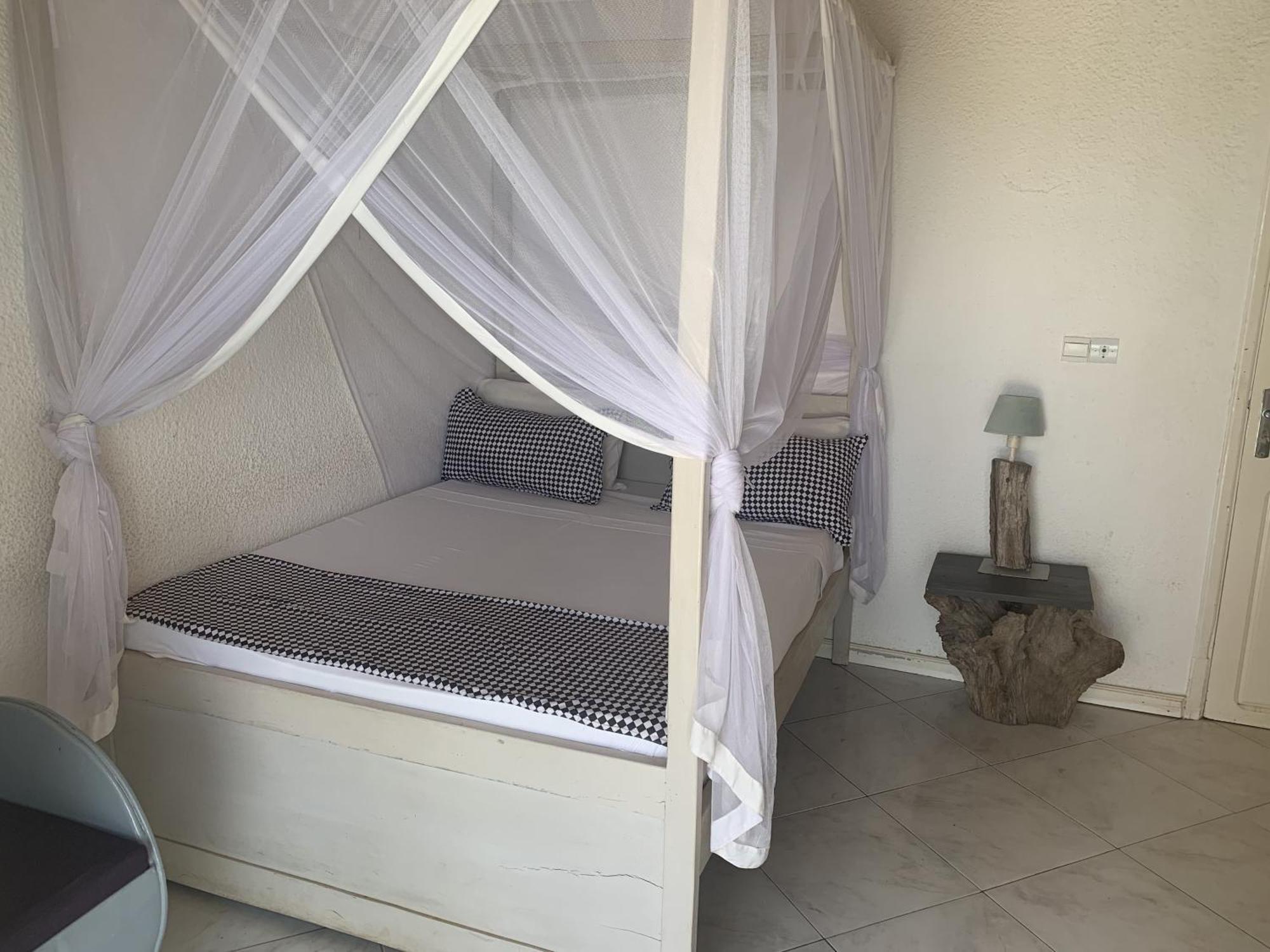 West African Beach Saly エクステリア 写真
